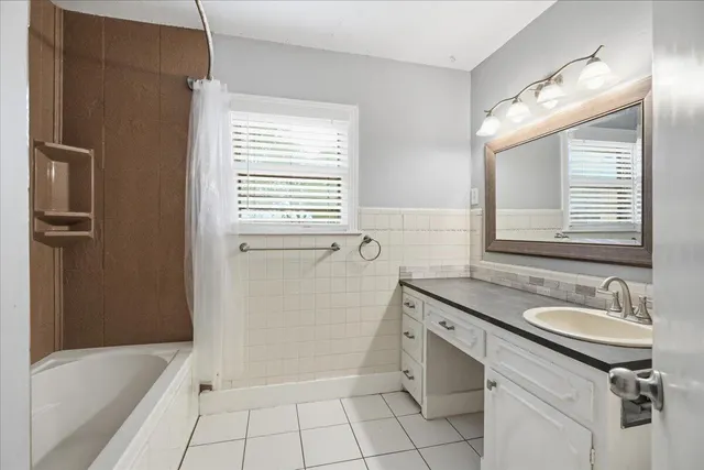 Photo 8 — 2507 37th Street, Lubbock, TX 79413