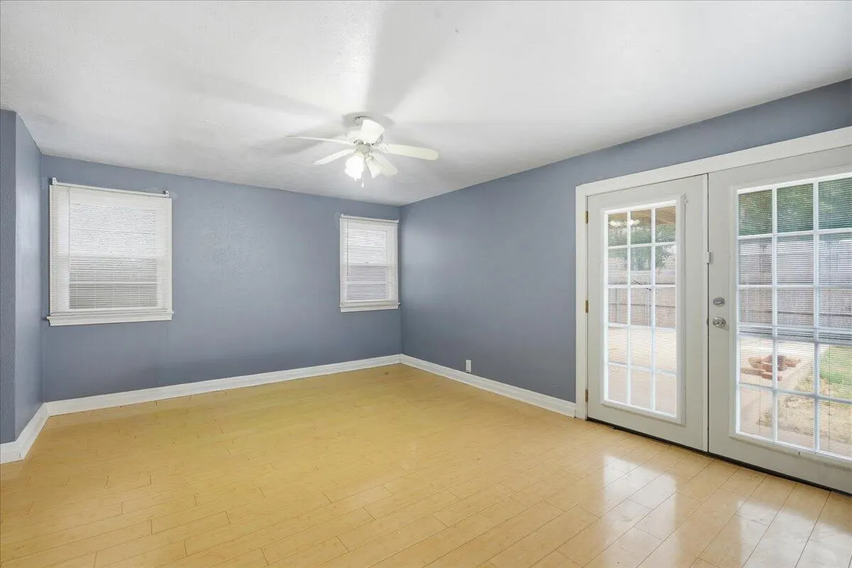 Photo 9 — 2507 37th Street, Lubbock, TX 79413