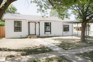 Sold home at 600 E 15th Street