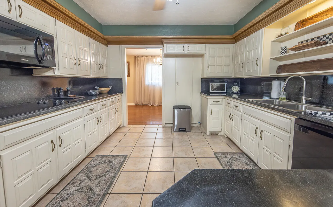 Photo 3 — 3312 59th Street, Lubbock, TX 79413