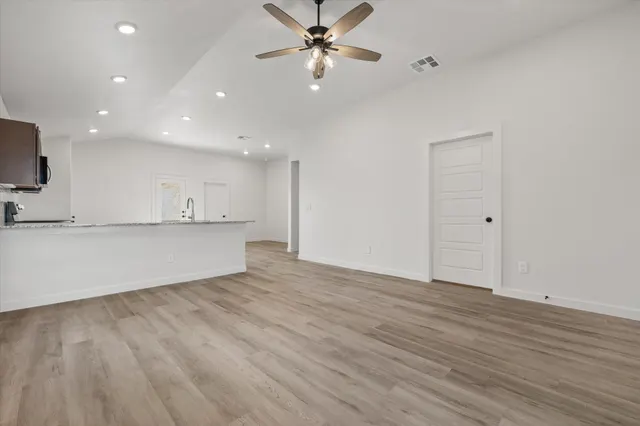 Photo 5 — 2406 Helena Avenue, Lubbock, TX 79407