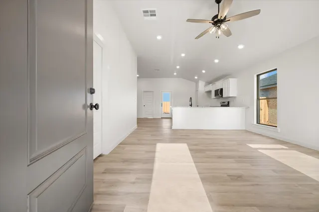 Photo 4 — 6311 Venita Avenue, Lubbock, TX 79407