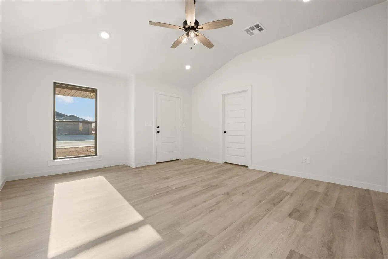 Photo 9 — 6311 Venita Avenue, Lubbock, TX 79407