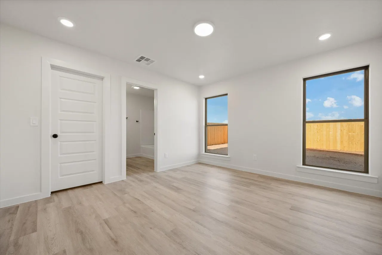 Photo 17 — 6311 Venita Avenue, Lubbock, TX 79407