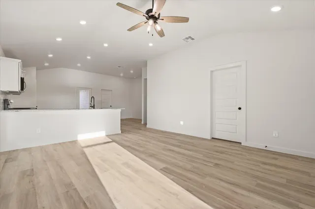 Photo 6 — 2424 Aberdeen Avenue, Wolfforth, TX 79382
