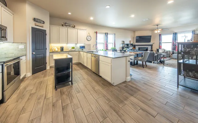 Photo 3 — 13811 Avenue W, Lubbock, TX 79423