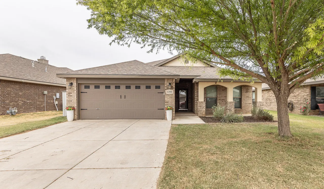 Front exterior — 13811 Avenue W, Lubbock, TX 79423