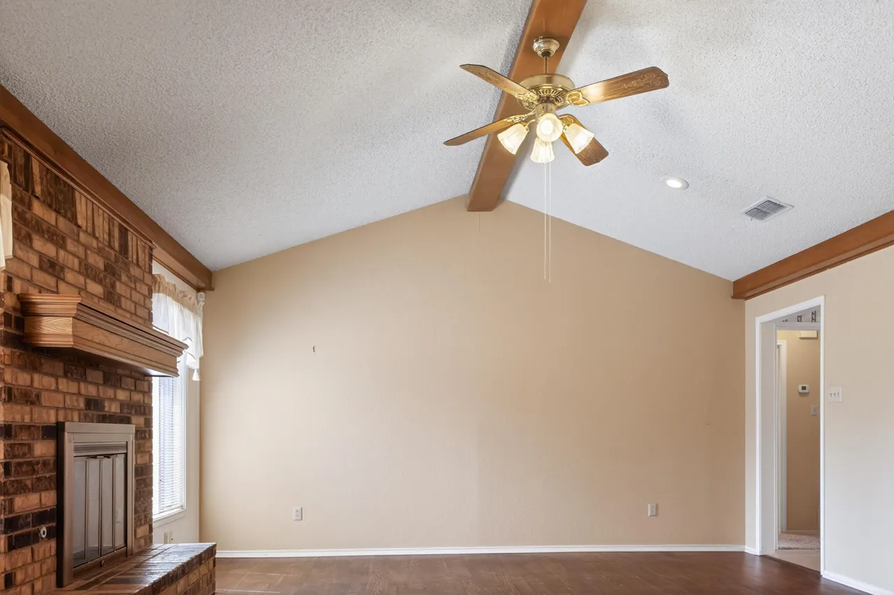 Photo 7 — 508 N Gardner Avenue, Lubbock, TX 79416