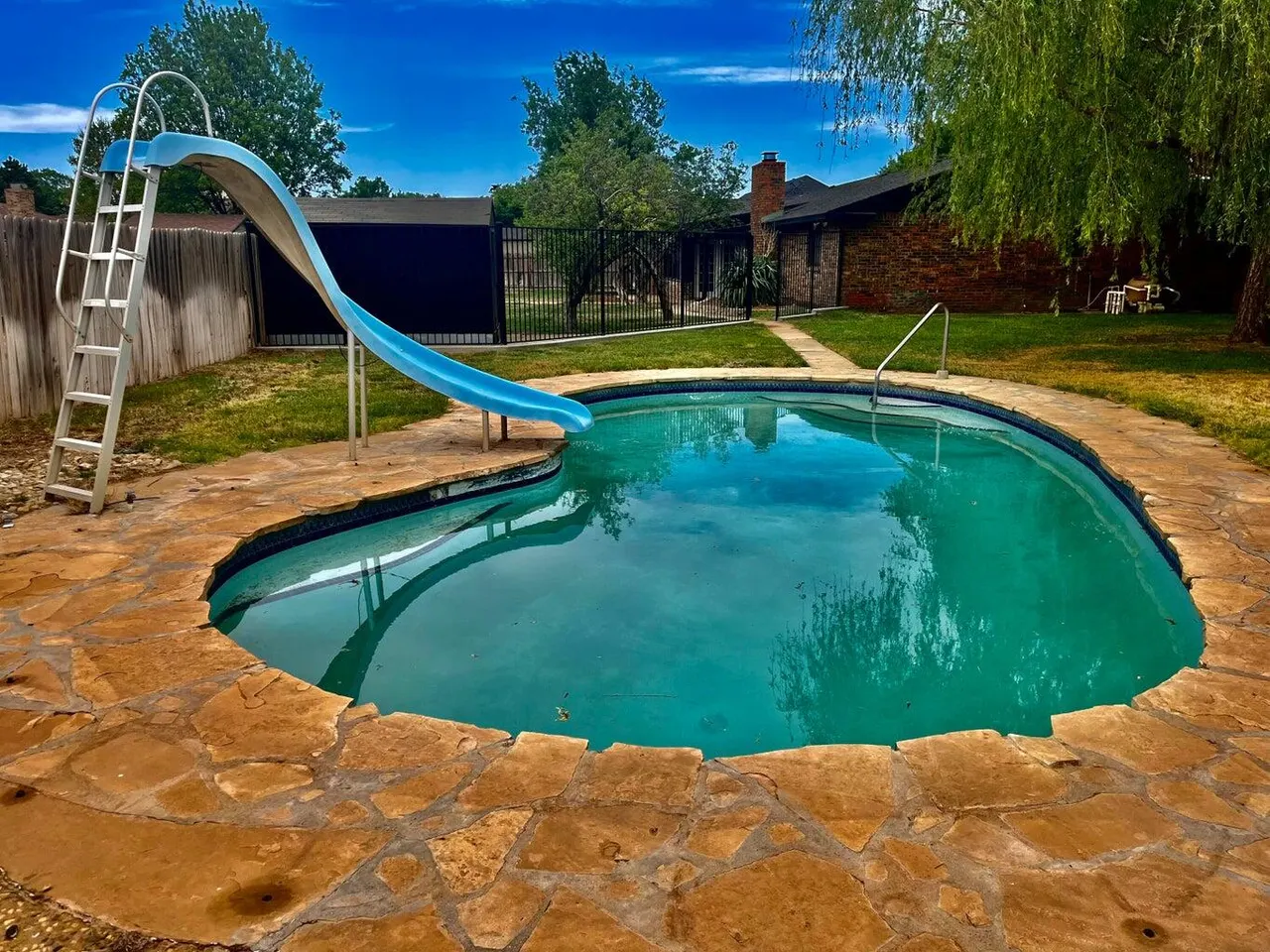 Photo 37 — 206 S Garland Street, Plainview, TX 79072