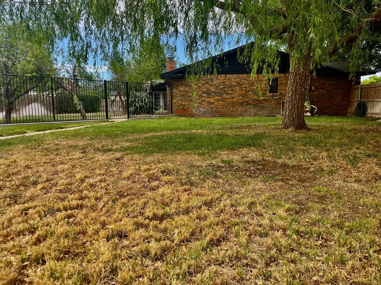 Photo 46 — 206 S Garland Street, Plainview, TX 79072