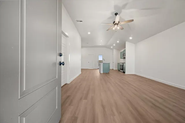 Photo 4 — 7111 14th Street, Lubbock, TX 79416