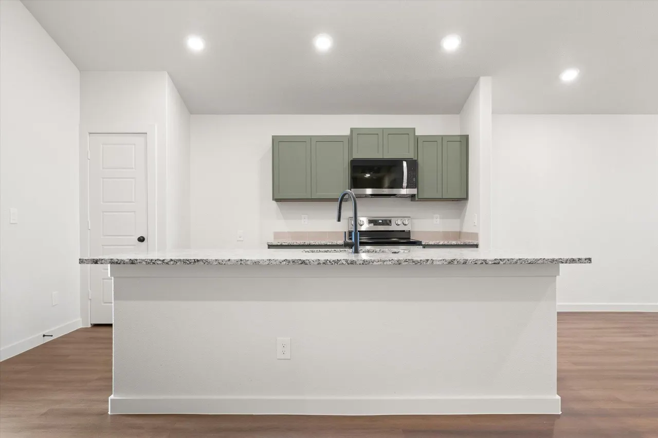 Photo 10 — 7111 14th Street, Lubbock, TX 79416