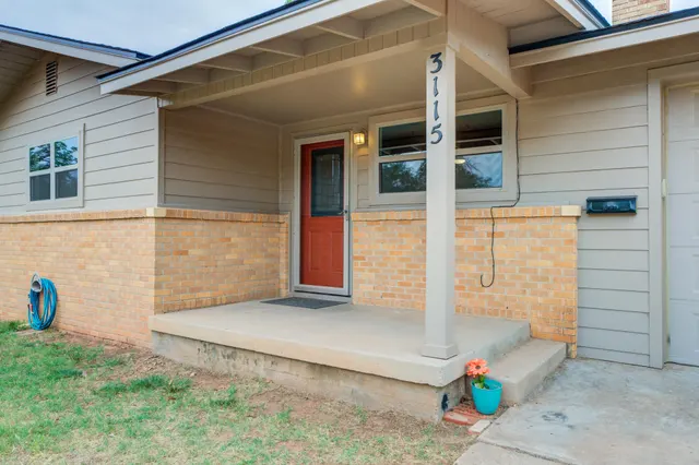 Photo 2 — 3115 38th Street, Lubbock, TX 79413