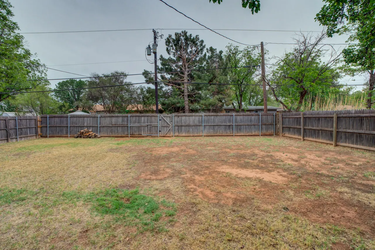 Photo 30 — 3115 38th Street, Lubbock, TX 79413