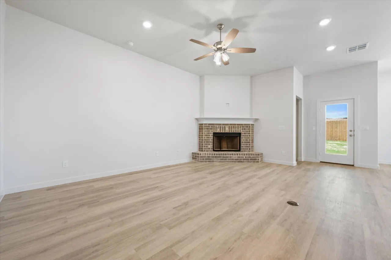 Photo 6 — 12004 Kewanee Avenue, Lubbock, TX 79424