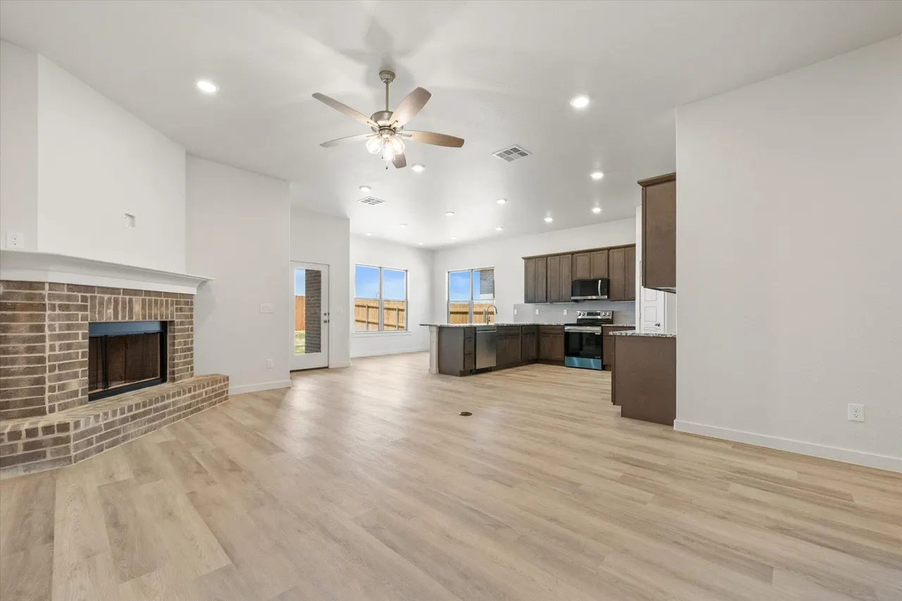 Photo 7 — 12004 Kewanee Avenue, Lubbock, TX 79424