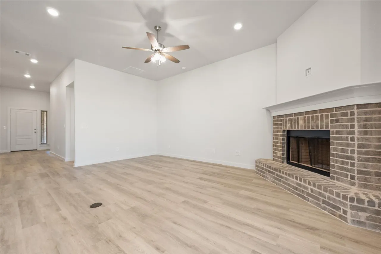 Photo 8 — 12004 Kewanee Avenue, Lubbock, TX 79424