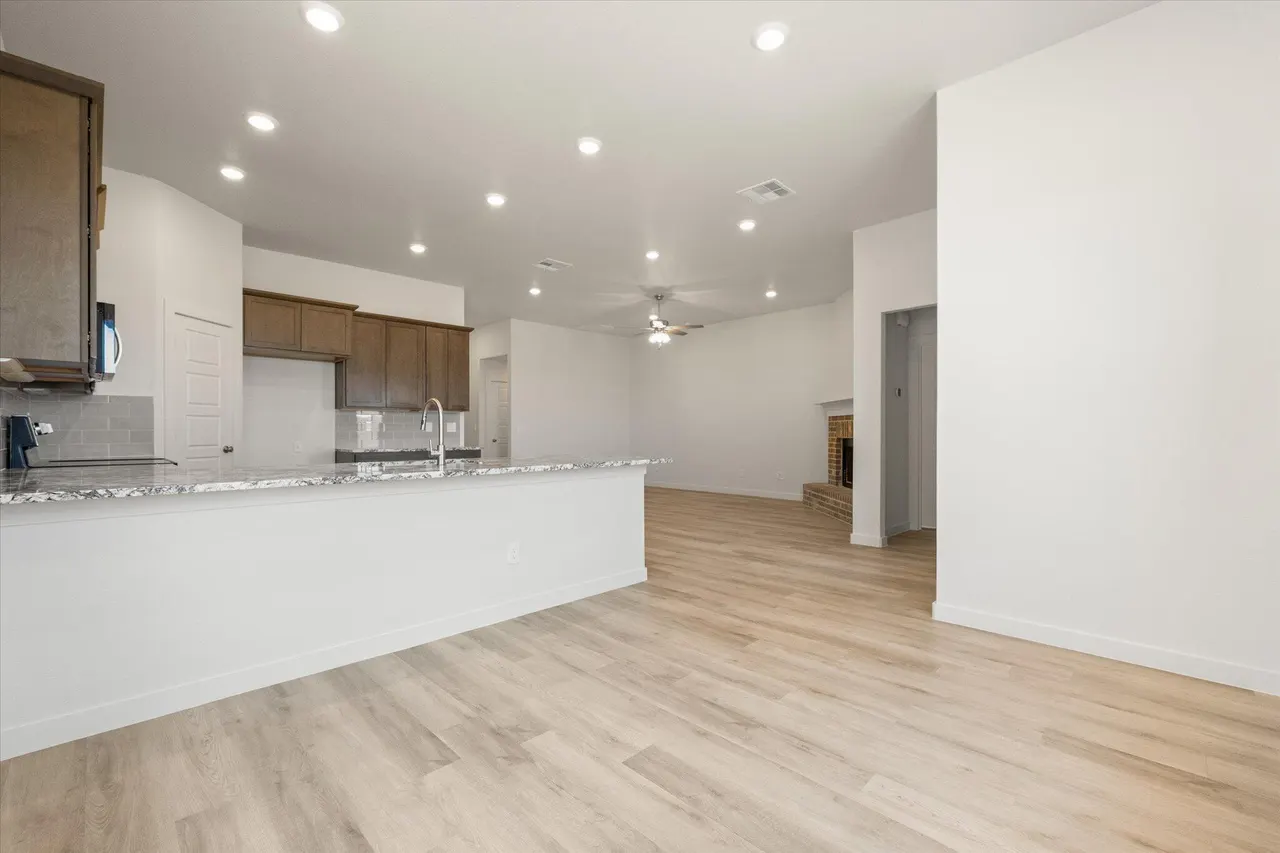 Photo 11 — 12004 Kewanee Avenue, Lubbock, TX 79424