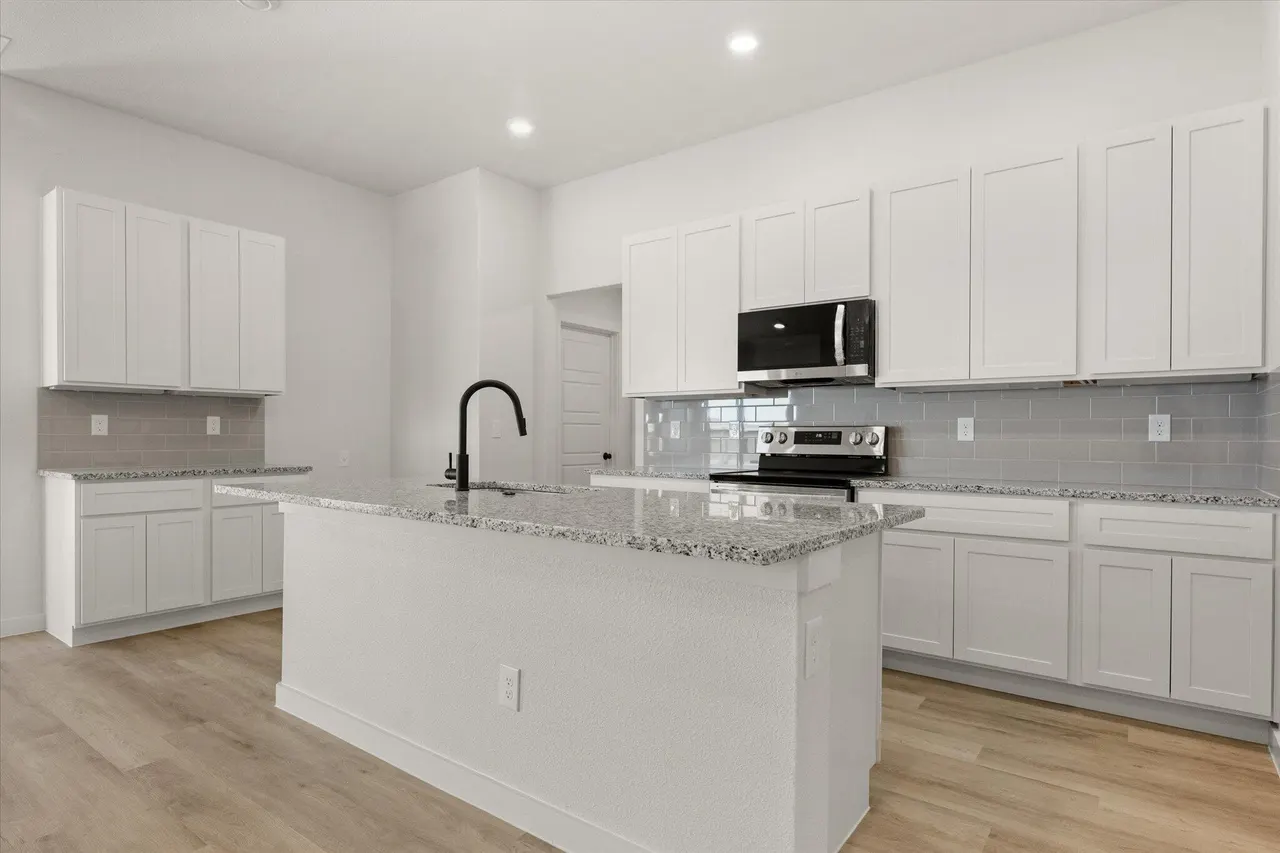 Photo 12 — 5631 Rice Street, Lubbock, TX 79416