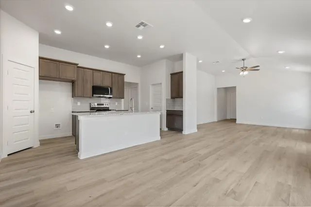 Photo 8 — 2413 Bryan Avenue, Wolfforth, TX 79382