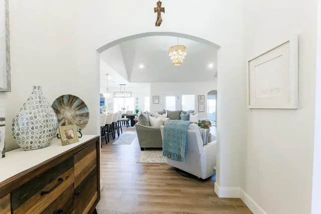 Photo 4 — 5203 Quincy Avenue, Lubbock, TX 79407
