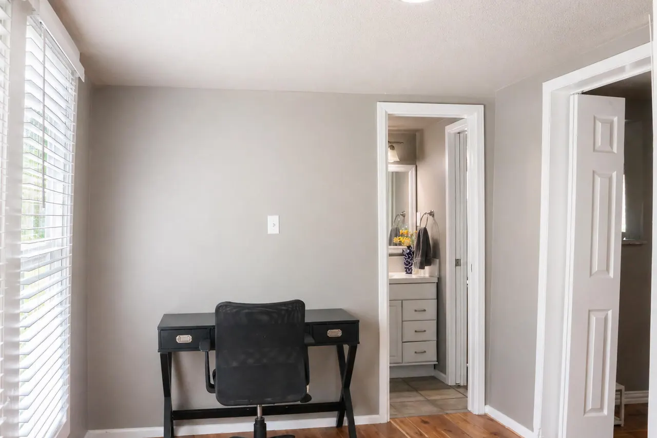 Photo 23 — 21 Comanche Drive, Lubbock, TX 79404
