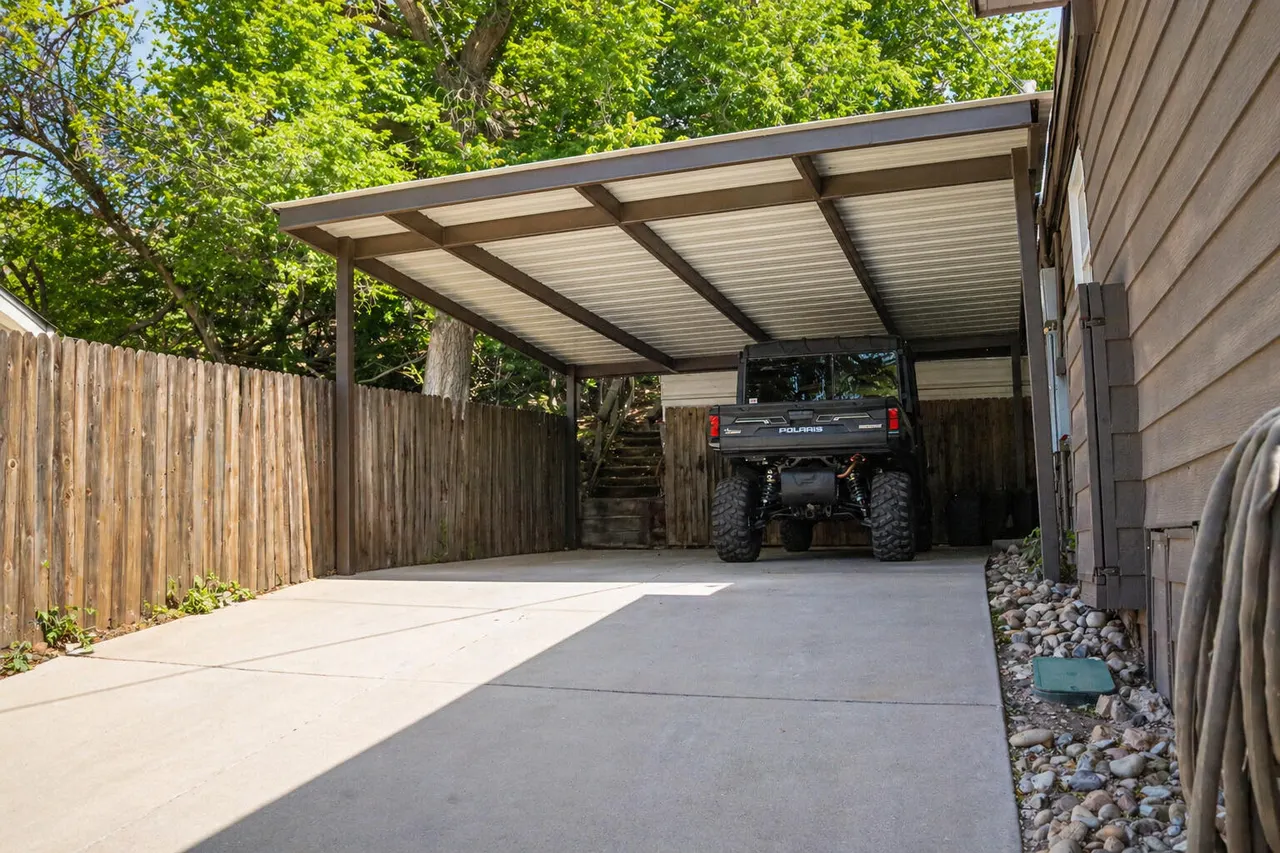 Photo 3 — 21 Comanche Drive, Lubbock, TX 79404