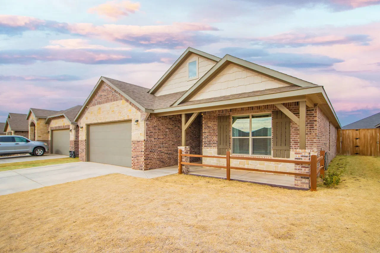 Photo 2 — 7204 23rd Street, Lubbock, TX 79407