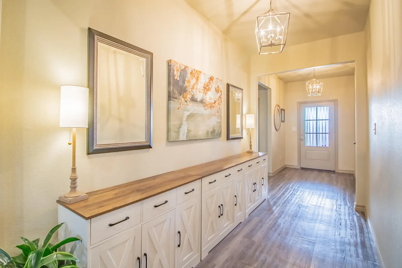 Photo 3 — 7204 23rd Street, Lubbock, TX 79407