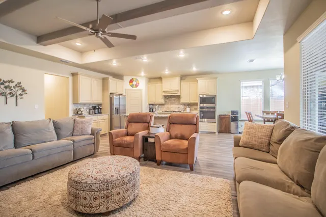 Photo 7 — 7204 23rd Street, Lubbock, TX 79407
