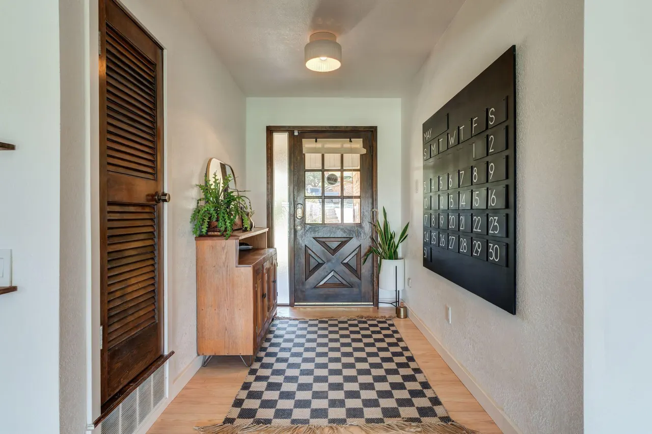 Photo 3 — 35 E Canyonview Drive, Ransom Canyon, TX 79366