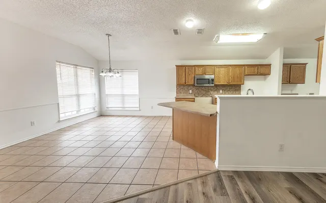 Photo 5 — 507 N Kline Avenue, Lubbock, TX 79416