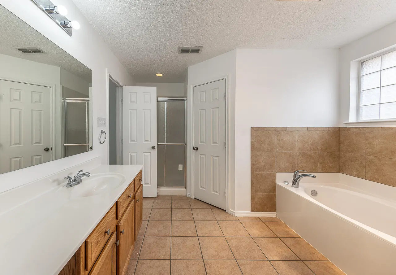Photo 12 — 507 N Kline Avenue, Lubbock, TX 79416
