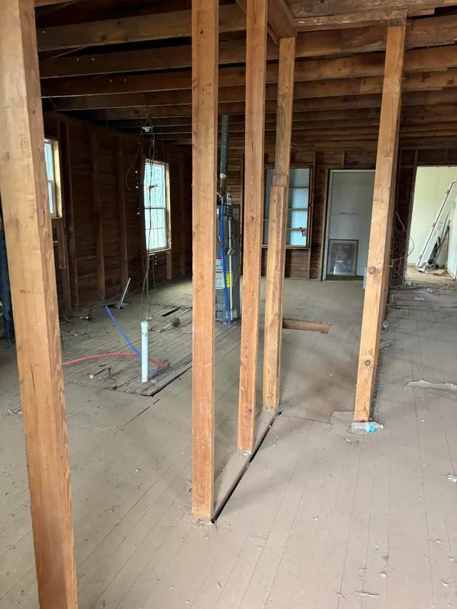 Photo 3 — 1004 E Harris Street, Brownfield, TX 79316