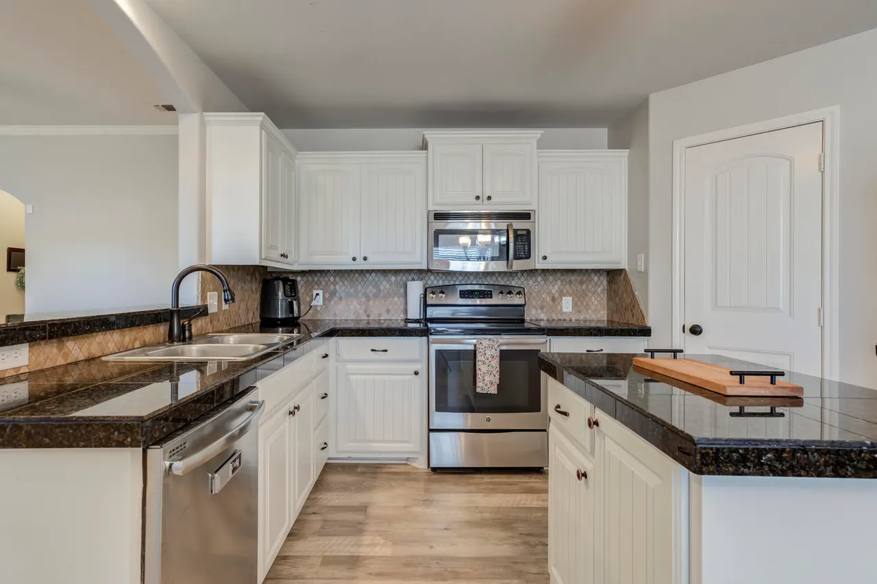 Photo 18 — 2504 Kent Street, Lubbock, TX 79415