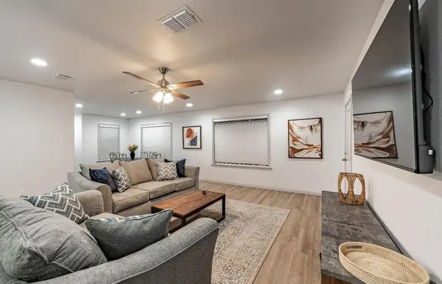 Photo 6 — 1206 N Evanston Avenue, Lubbock, TX 79416
