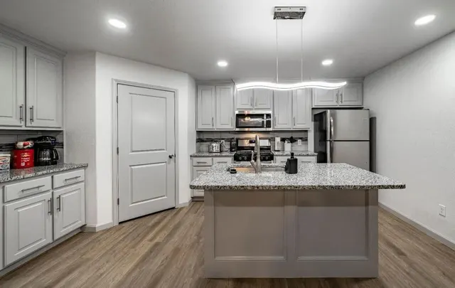 Photo 8 — 1206 N Evanston Avenue, Lubbock, TX 79416