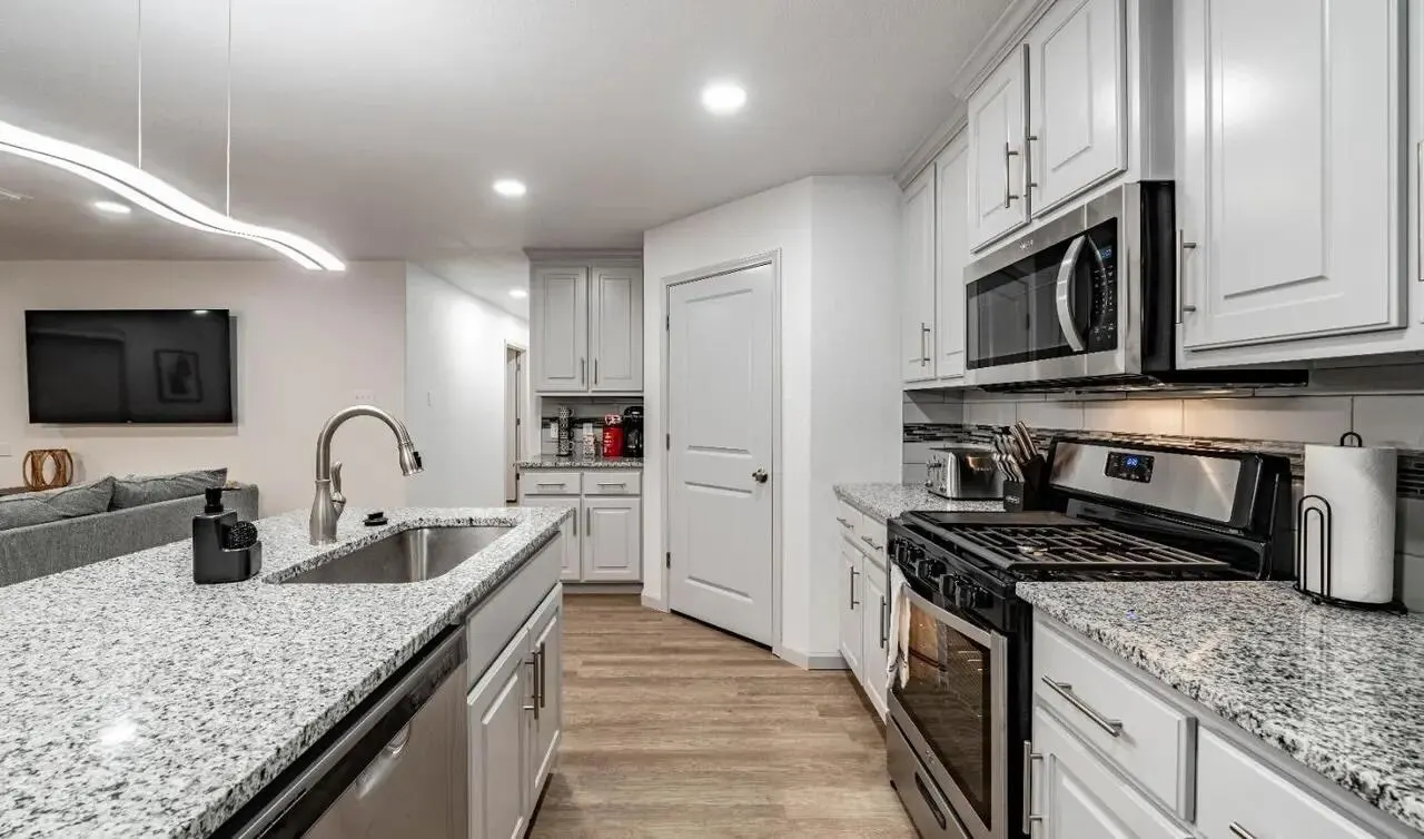 Photo 9 — 1206 N Evanston Avenue, Lubbock, TX 79416