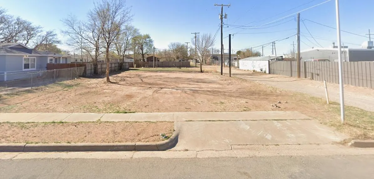 Photo 2 — 625 39th Street, Lubbock, TX 79404