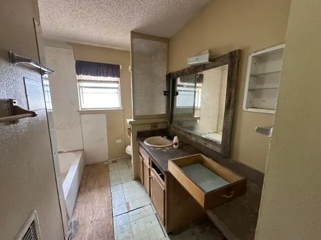 Photo 12 — 1005 136th Street, Lubbock, TX 79423