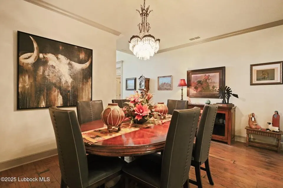 Photo 9 — 4501 19th Street 6, Lubbock, TX 79407