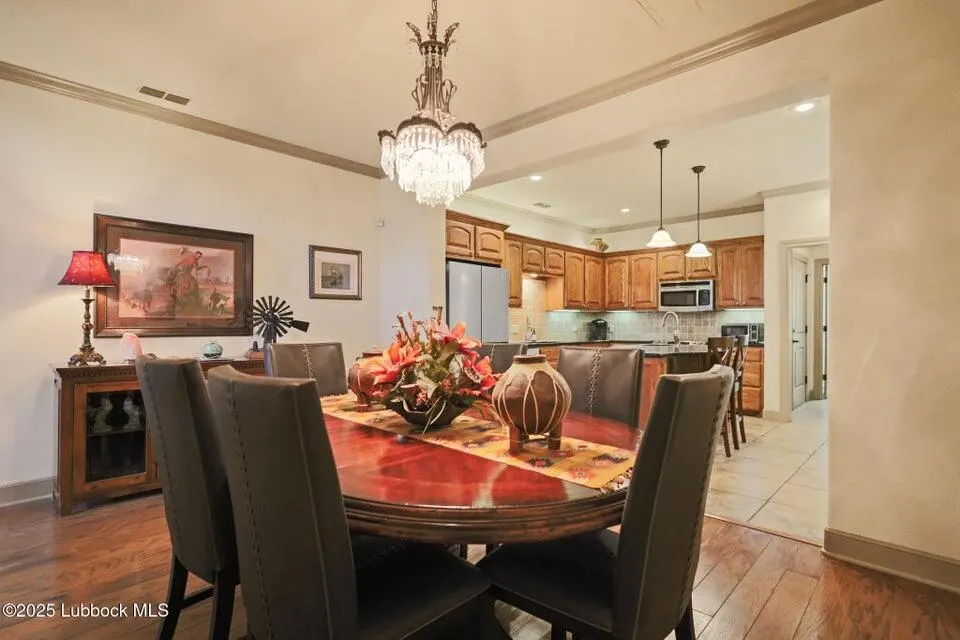 Photo 12 — 4501 19th Street 6, Lubbock, TX 79407
