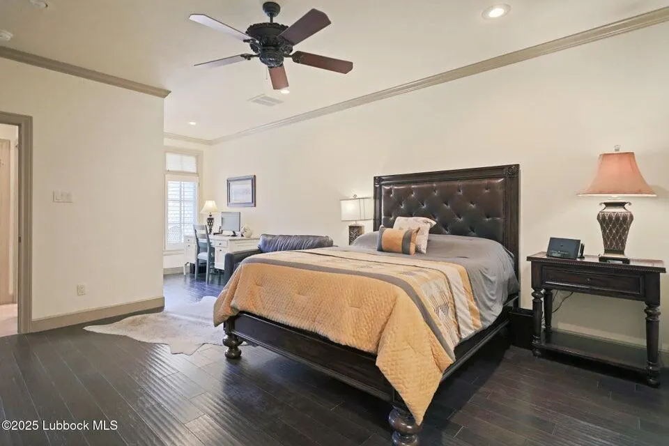 Photo 18 — 4501 19th Street 6, Lubbock, TX 79407