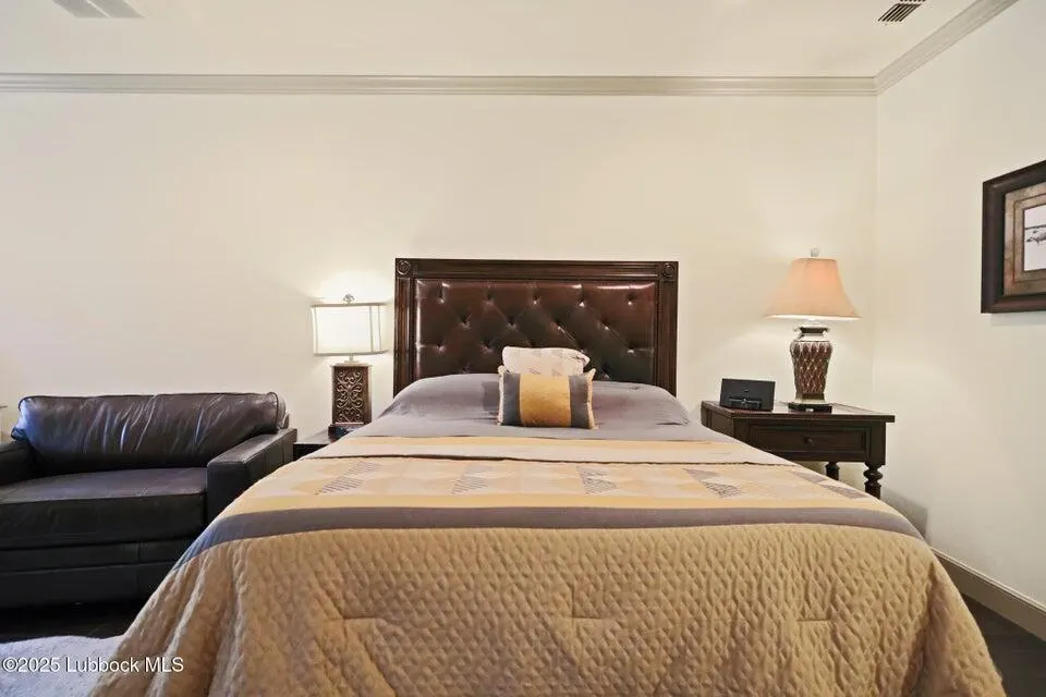 Photo 19 — 4501 19th Street 6, Lubbock, TX 79407
