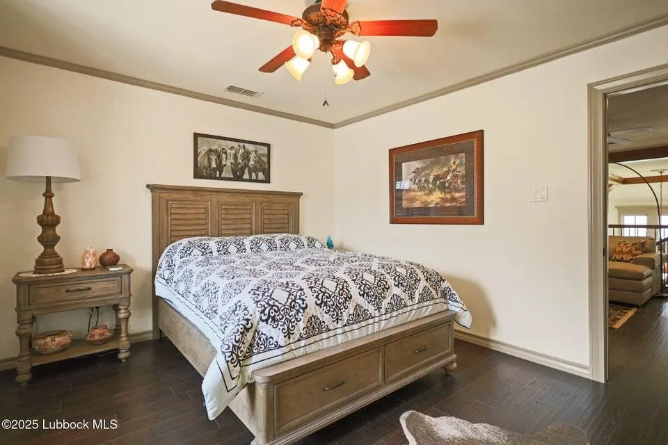 Photo 32 — 4501 19th Street 6, Lubbock, TX 79407