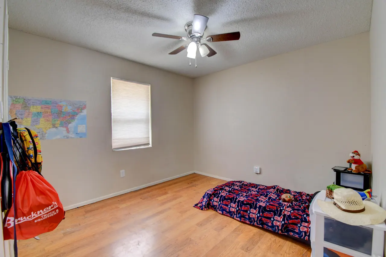 Photo 10 — 5526 Harvard Street, Lubbock, TX 79416