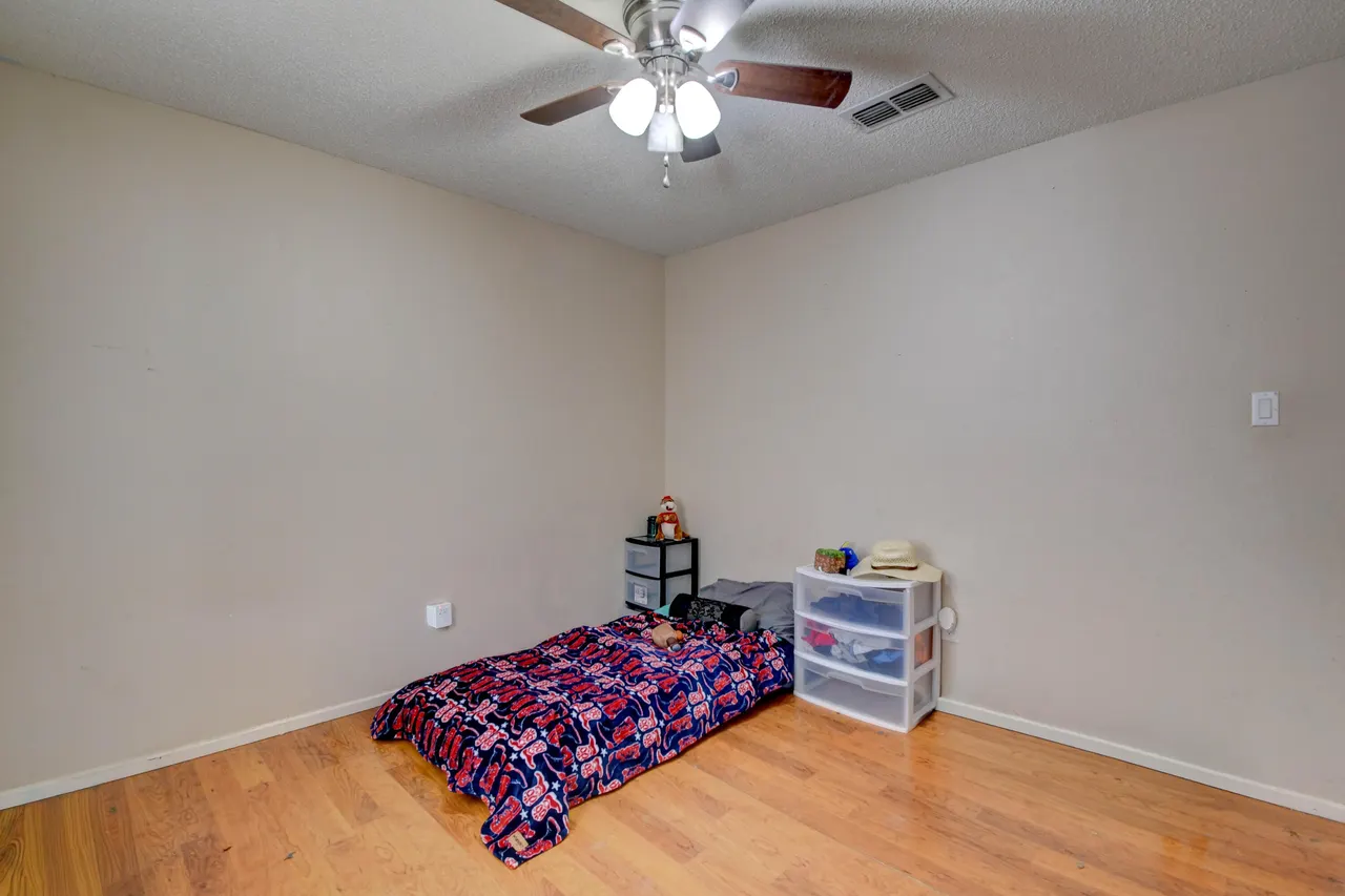 Photo 11 — 5526 Harvard Street, Lubbock, TX 79416