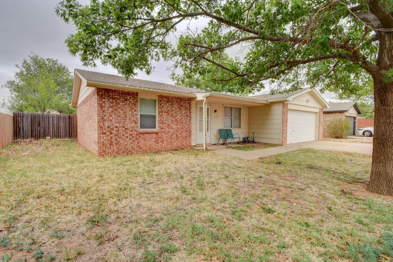 Photo 3 — 5526 Harvard Street, Lubbock, TX 79416