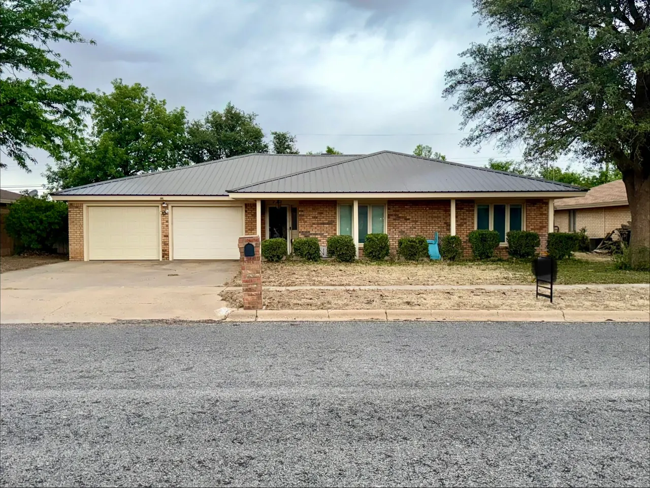 Front exterior — 229 E 26th Street, Littlefield, TX 79339