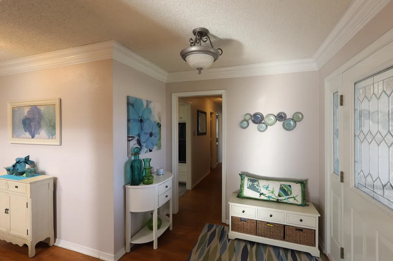 Photo 10 — 5815 Duke Street, Lubbock, TX 79416
